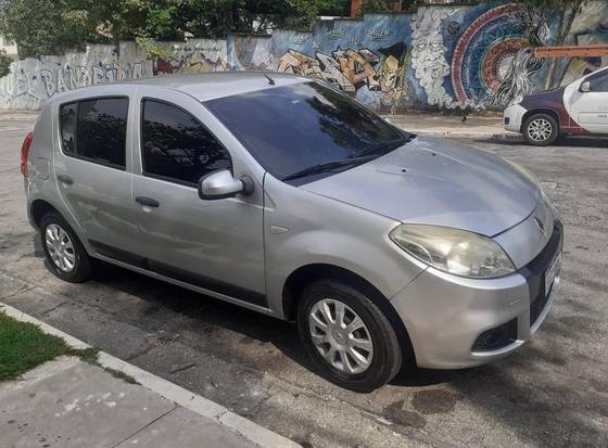 RENAULT SANDERO 1.0 EXPRESSION 16V FLEX 4P MANUAL